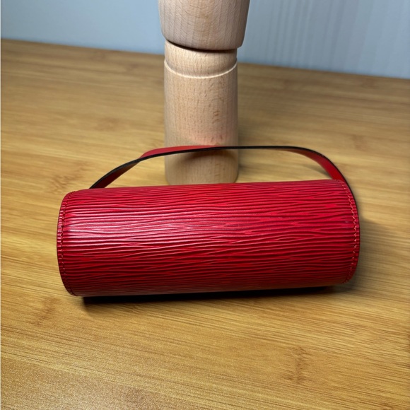 Pochette Louis Vuitton - Picture 5 of 8